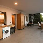 アパートホテル Suna & 3*