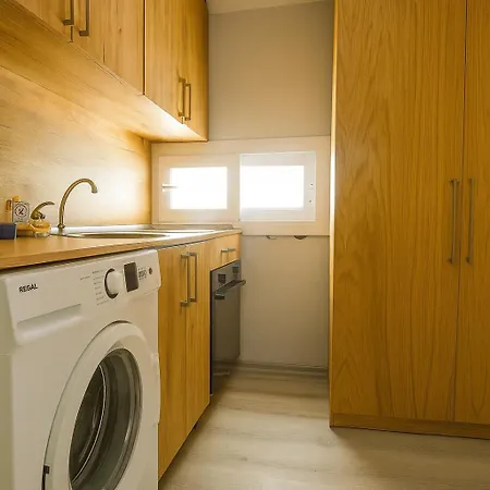 Ξενοδοχείο με διαμερίσματα Suna & Φετιγιέ