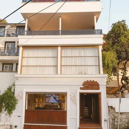 Ξενοδοχείο με διαμερίσματα Suna & 3*