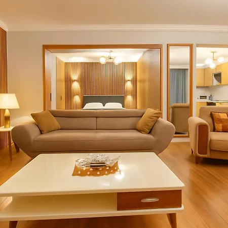 Suna & Φετιγιέ