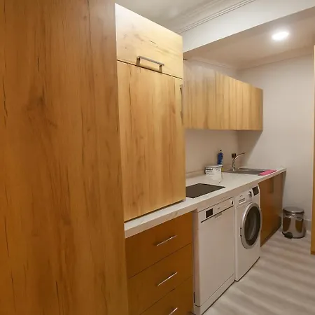 Suna & Lägenhetshotell 3*