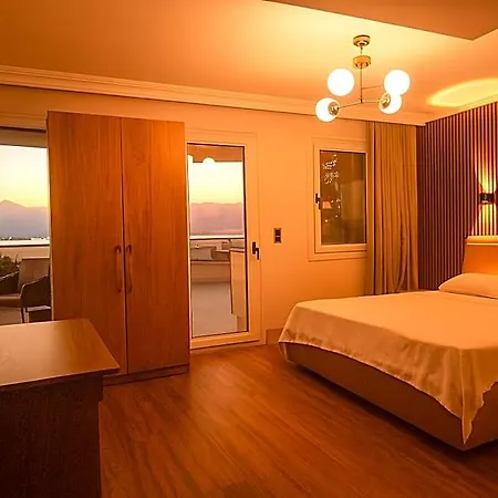 Suna & Aparthotel