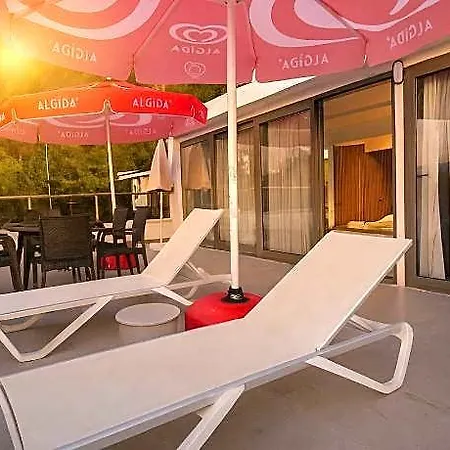 Aparthotel Suna & 3*
