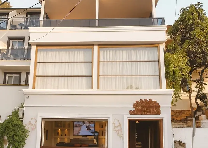 מלון דירות Suna & 3*