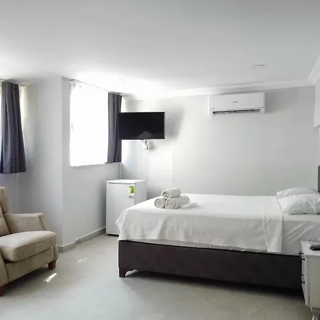 Hotel apartamentowy Suna & *